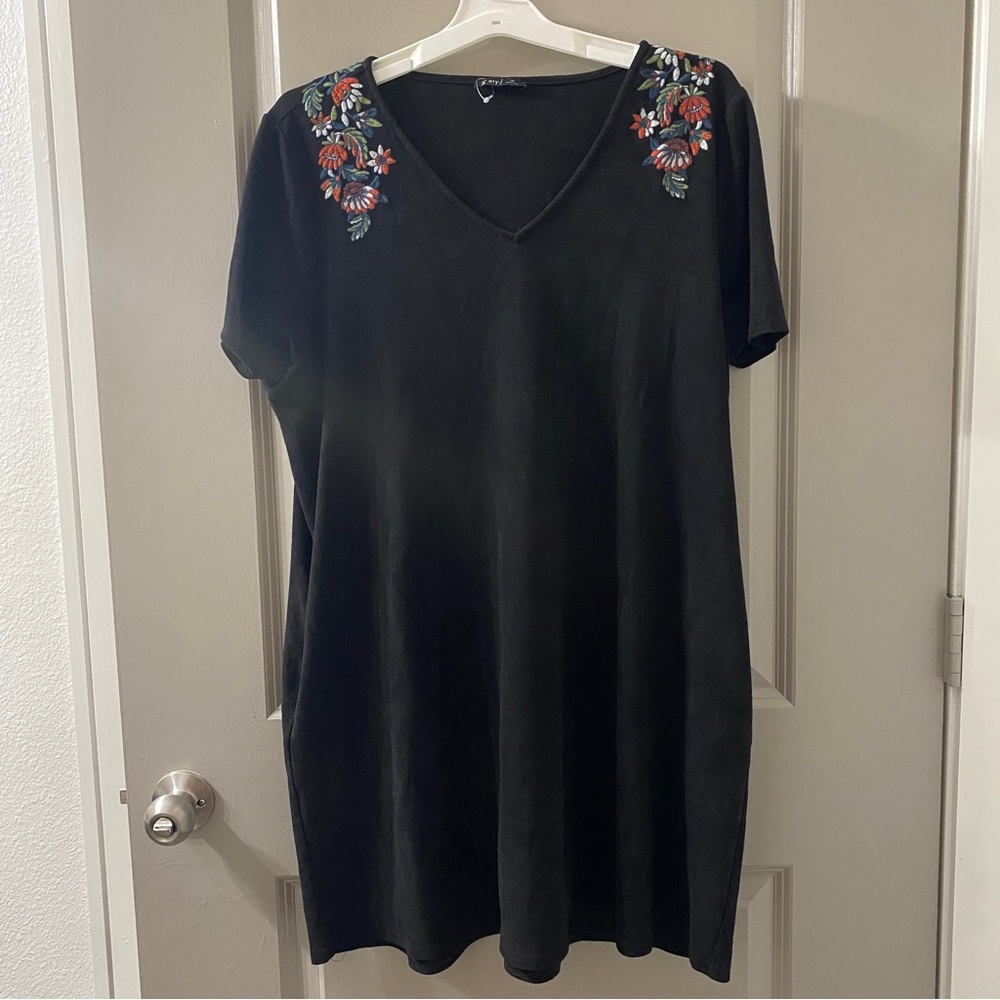 Boutique tunic velvet top